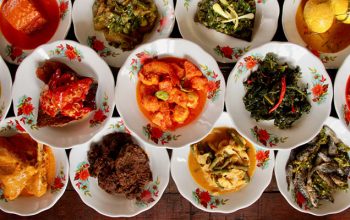 Rekomendasi Tempat Makan Enak di Padang dan Murah